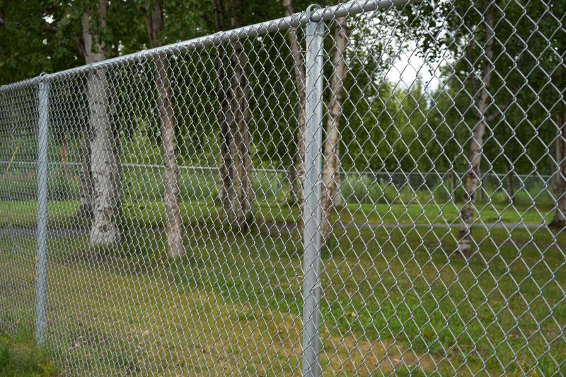 Chain Link Fence Maintenance